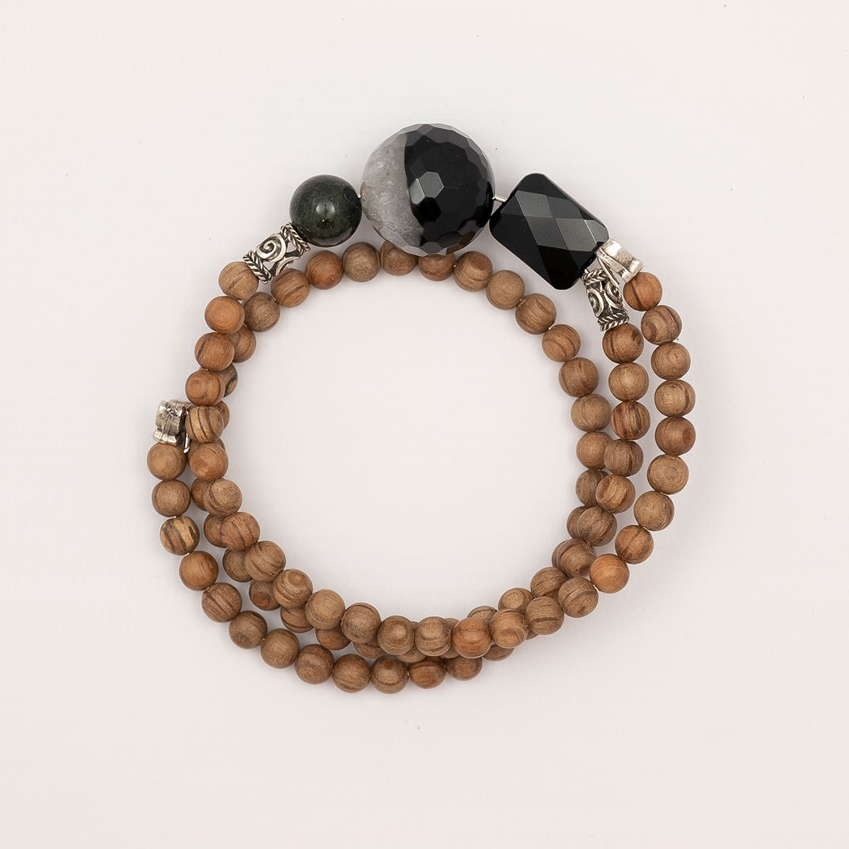 Bracelet made of Rose Wood, Black Agates and Tin