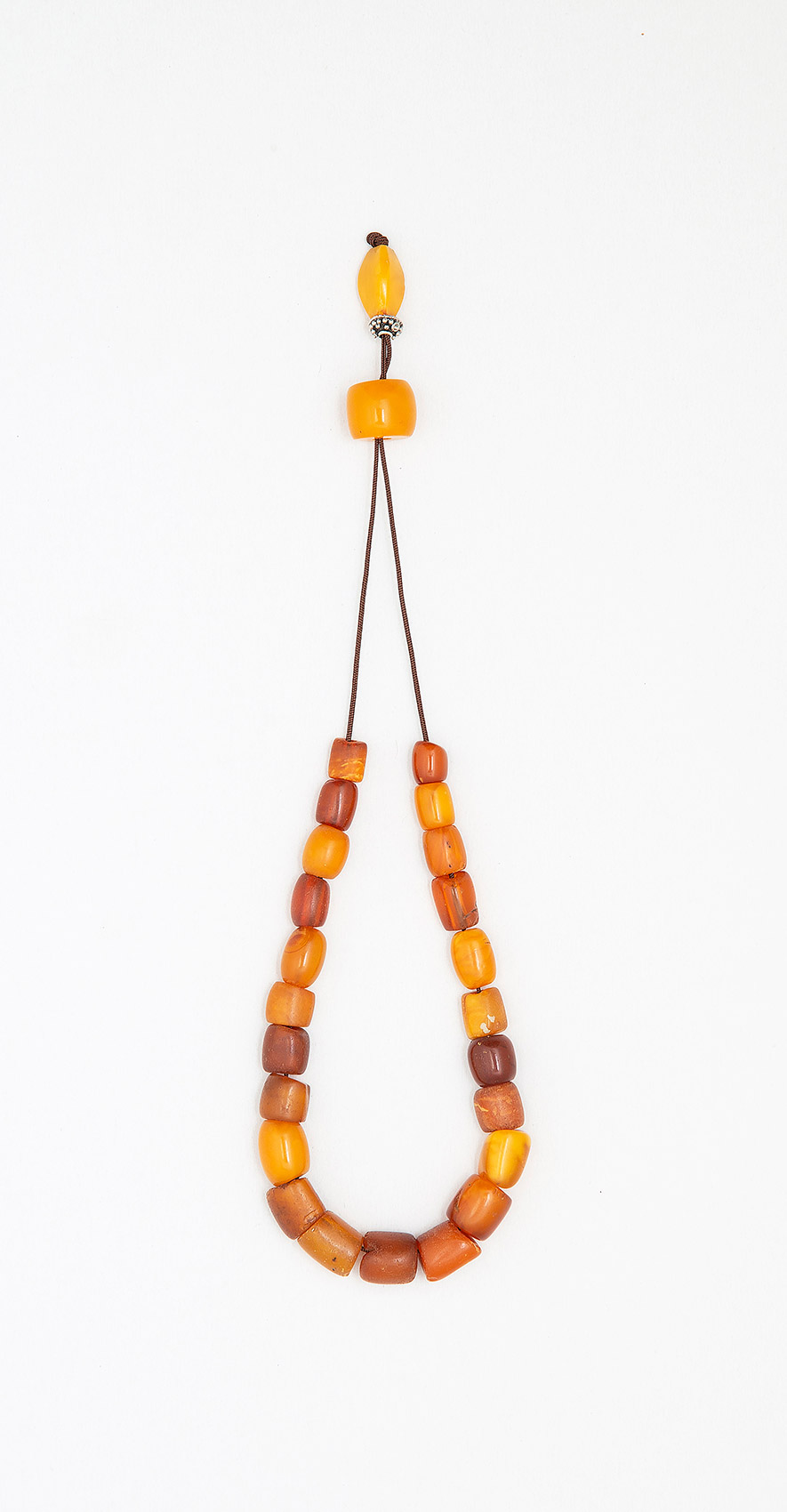 Komboloi made of Kahraman (Old cut Amber - Yemen orange, cut by hand 1880-1900)