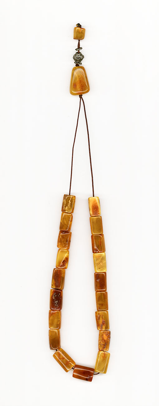 Komboloi made of genuine amber from Baltic sea- cut by hand - Orange.