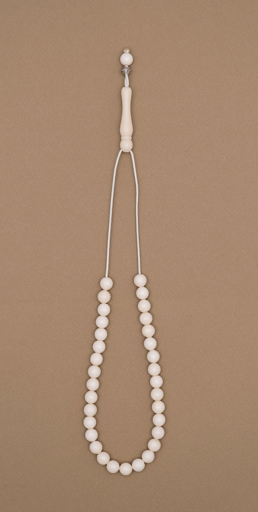 Camel Bone (33 beads)